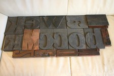 extra große Holzlettern alt