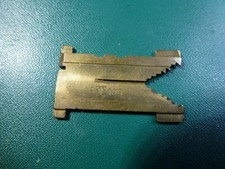 Linotype-Matrize, 8 T 100